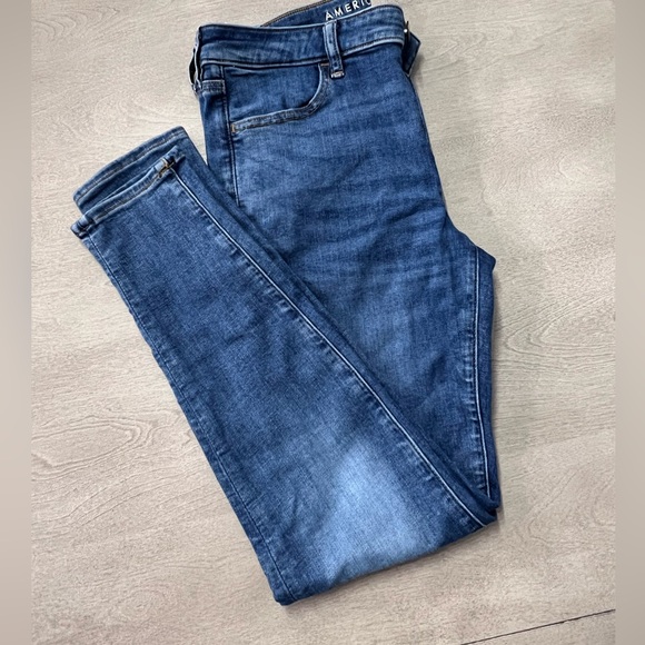 American Eagle Jeggings - Picture 1 of 4